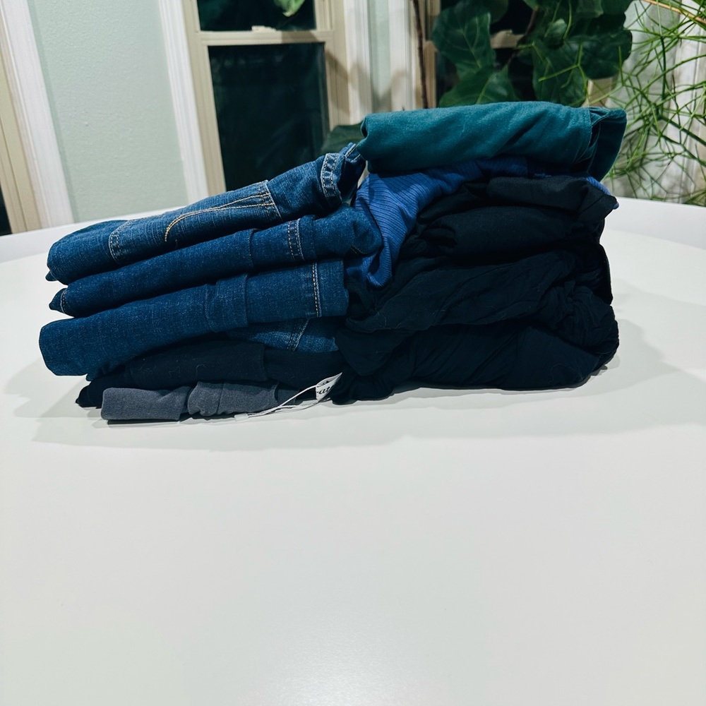 Maternity Clothes Bundle M - XL